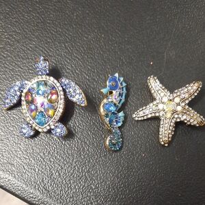 Elegant Sea Life Brooch Set - Blue and Gold